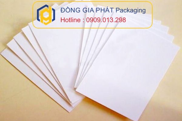 in tem nhãn bằng giấy couche