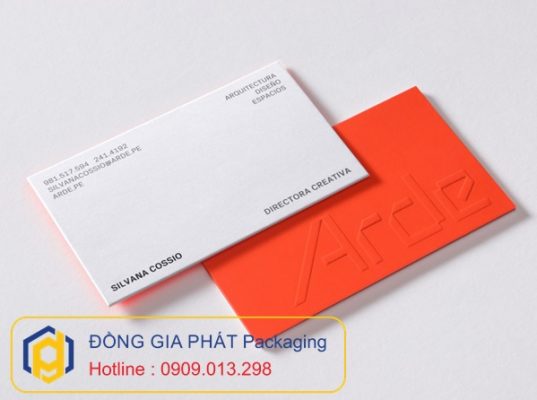 cách chọn màu sắc danh thiếp 